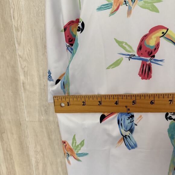 Chubbies Performance Polo 2.0 Shirt Men’s Small The Dude Where's Macaw Parrots - Picture 14 of 16
